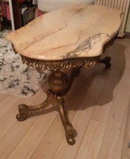 Table basse verre vintage en marbre et en laiton (très lourde). Prix à négocier